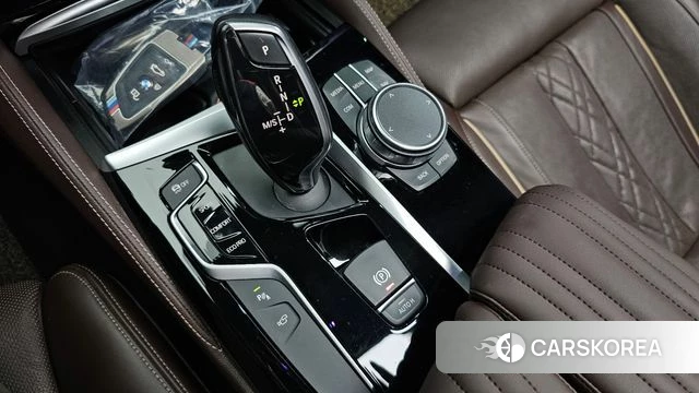 BMW 5 Series (G30) id 4582010 из Кореи 19
