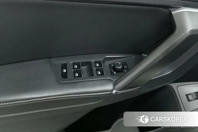 Volkswagen Tiguan L id 4307187 из Китая 23