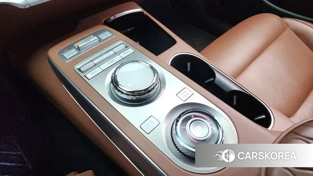 Genesis GV70 id 3477596 из Кореи 19