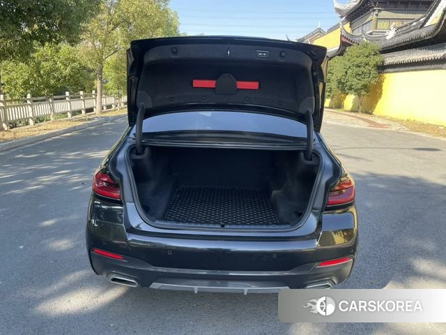 BMW 5 series id 4301385 из Китая 13