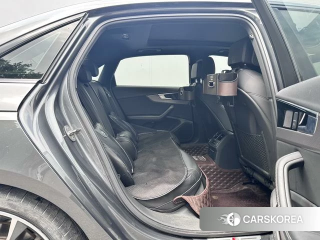 Audi A4L id 4221736 из Китая 26