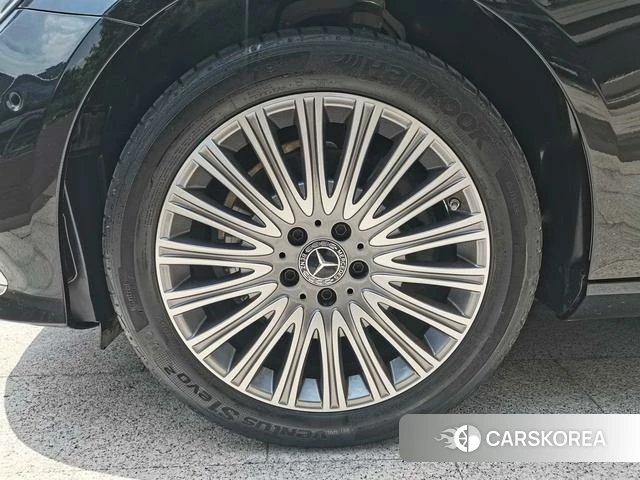 Mercedes-Benz E-class id 4307255 из Китая 24