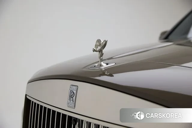 Rolls-Royce Cullinan id 3382883 из Кореи 19