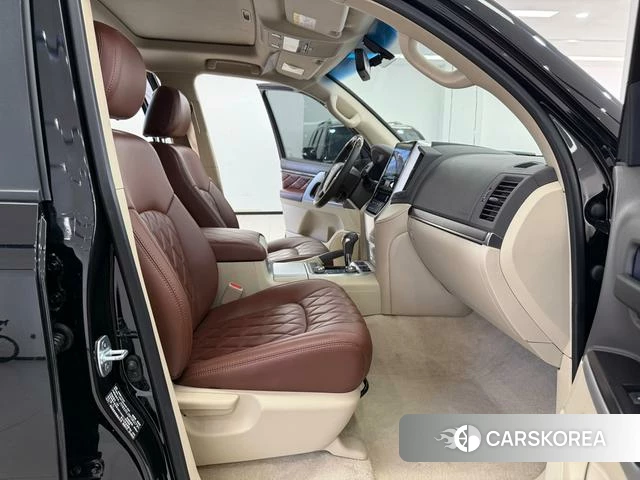 Toyota Land Cruiser (imported) id 3889790 из Китая 19