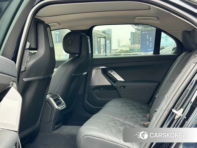 BMW 7 series id 4212638 из Китая 17