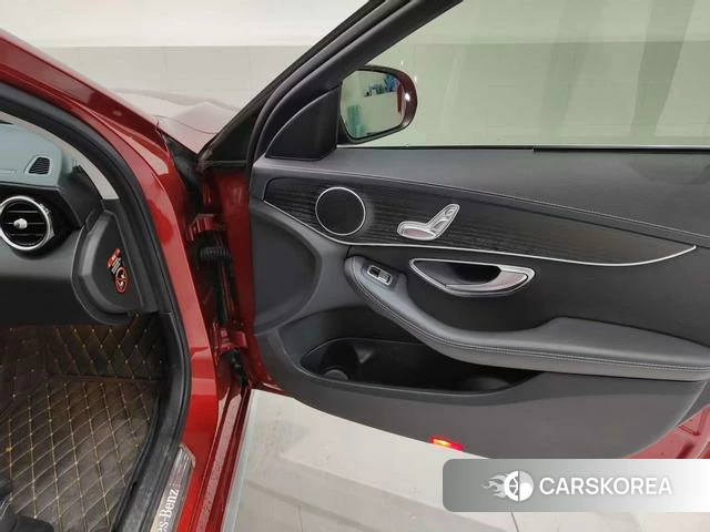 Mercedes-Benz Class C id 4213183 из Китая 20