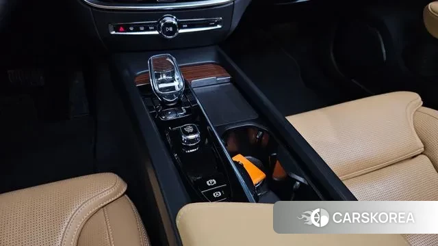 Volvo V60 Cross-Country 2nd Generation id 3517923 из Кореи 19