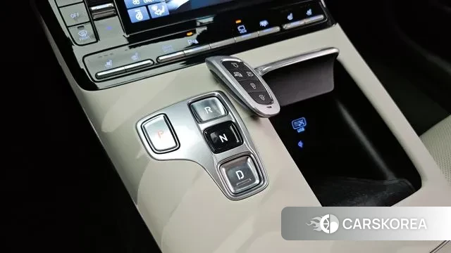 Hyundai The New Grandeur IG Hybrid id 3732774 из Кореи 19