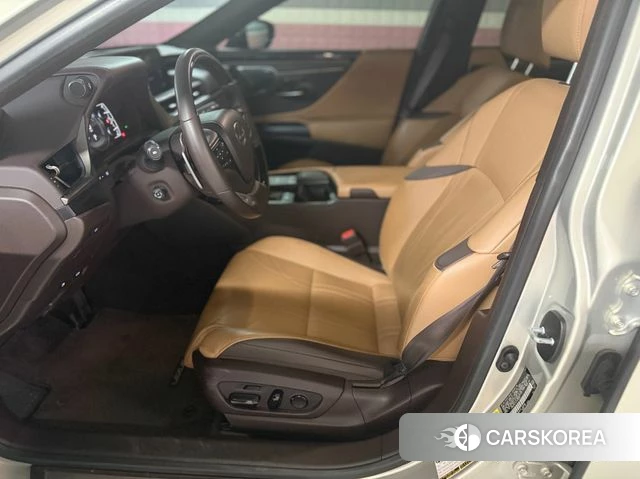 Lexus ES300h 7th generation id 4895037 из Кореи 14