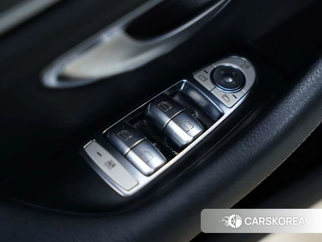 Mercedes-Benz CLS id 4239172 из Китая 48