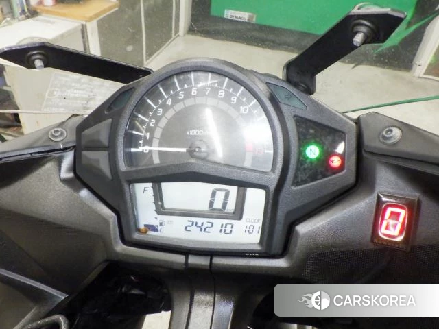 Kawasaki NINJA 400 id 3947252 из Японии 33