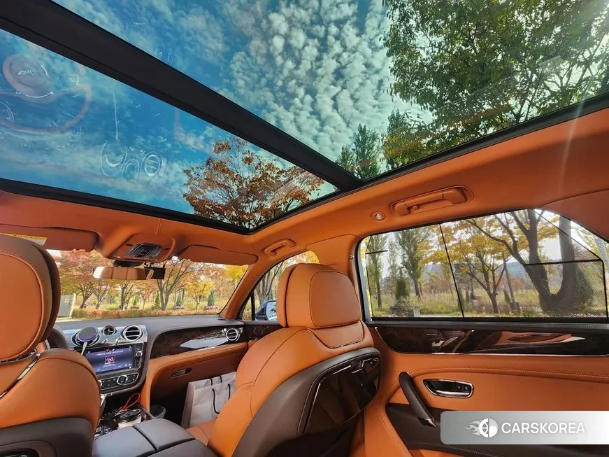 Bentley Bentayga id 1815513 из Кореи 12