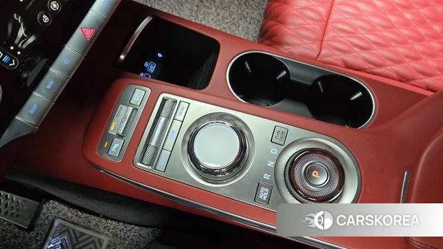 Genesis GV70 id 4354918 из Кореи 33