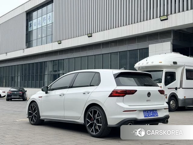 Volkswagen Golf GTI id 4278202 из Китая 15