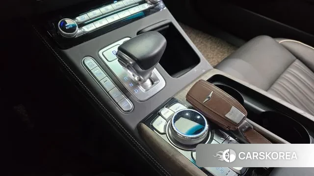 Genesis G90 id 3499779 из Кореи 19