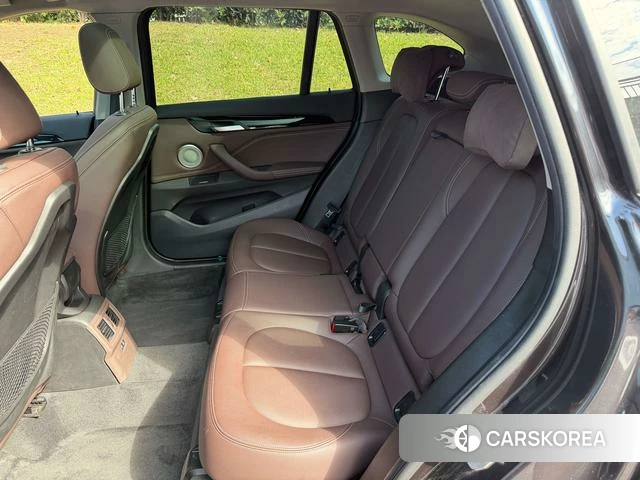 BMW X1 id 4353204 из Китая 13