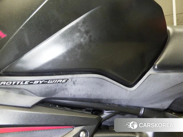 Проданный Honda CBR250RR ABS id 3995221 из Японии, фото 23