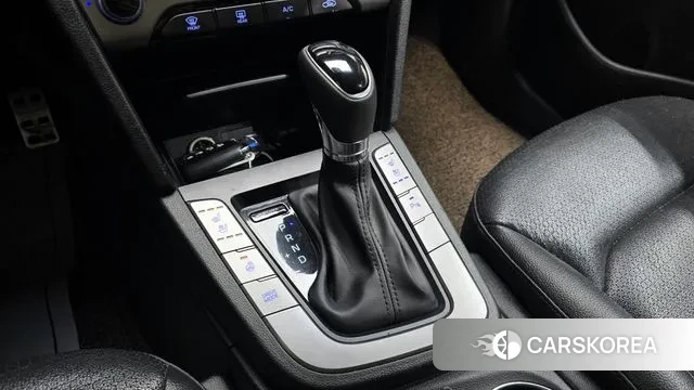 Hyundai Avante AD id 3494675 из Кореи 19