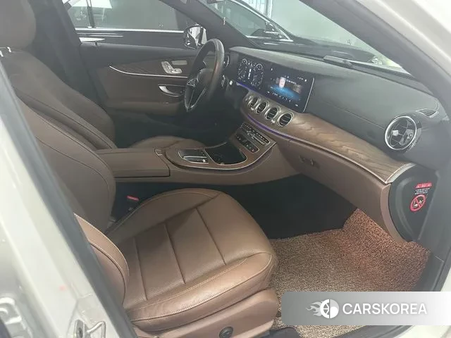 Mercedes-Benz E-Class W213 id 3654233 из Кореи 16