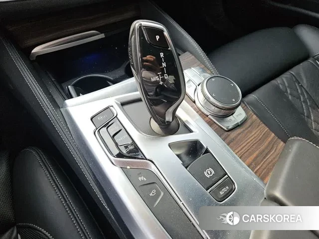 BMW 5 Series (G30) id 2997490 из Кореи 19