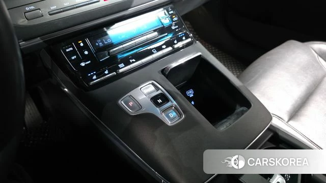 Hyundai The New Grandeur IG Hybrid id 4657825 из Кореи 19