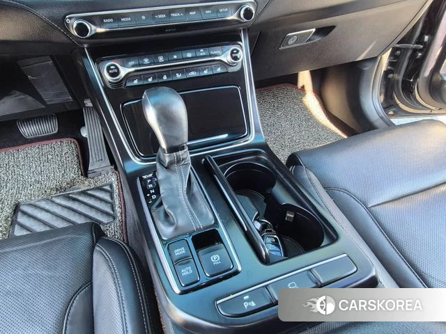 Hyundai Grandeur IG id 3924773 из Кореи 19