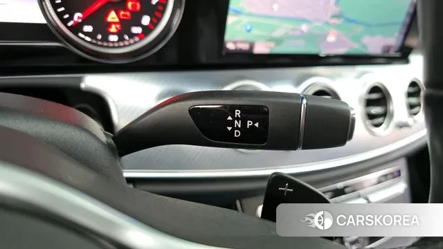 Mercedes-Benz E-Class W213 id 3598508 из Кореи 19