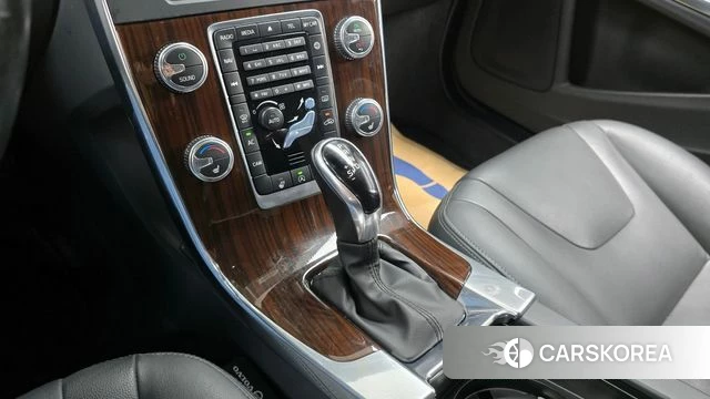 Volvo S60 id 3845761 из Кореи 19