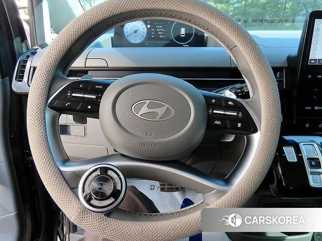 Hyundai Staria id 4315306 из Кореи 19