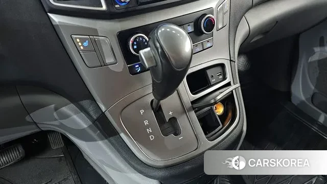 Hyundai The New Grand Starex id 3778929 из Кореи 19