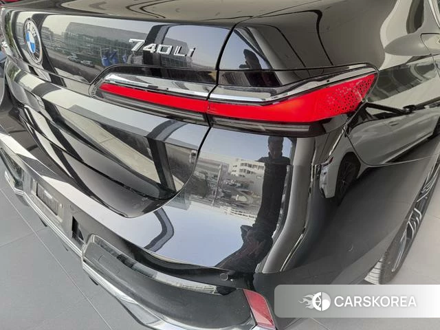 BMW 7 series id 4265243 из Китая 15