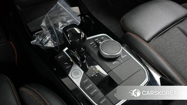 BMW 1 Series (F40) id 3843227 из Кореи 19