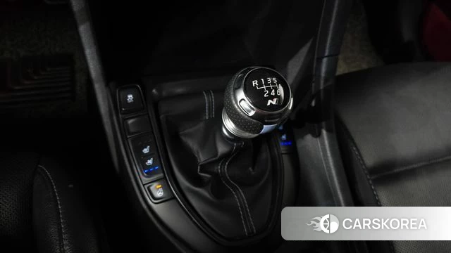 Hyundai Veloster (JS) id 4658090 из Кореи 29