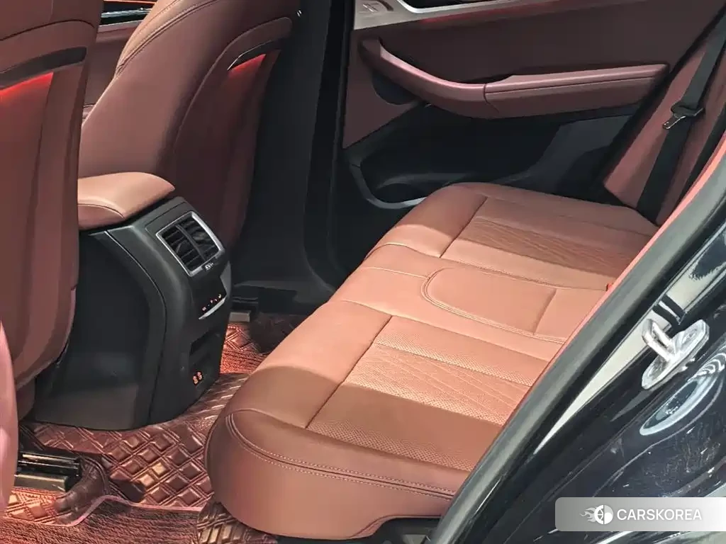 BMW X3 id 4589103 из Китая 16