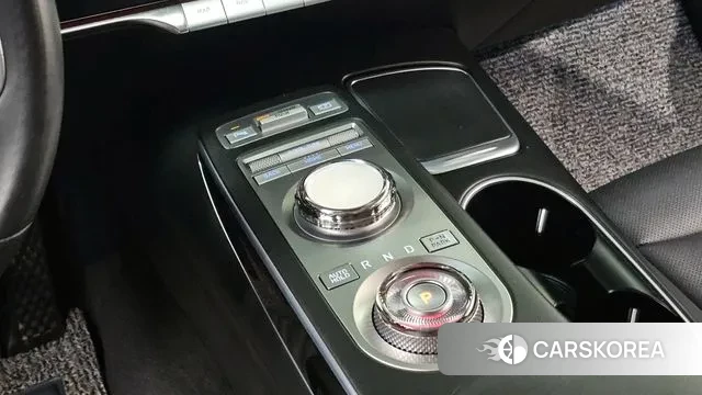 Genesis GV70 id 3712871 из Кореи 19