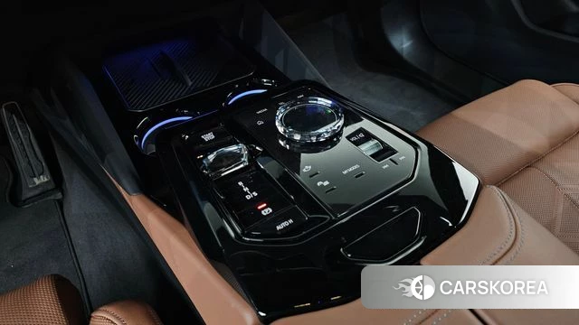 BMW 5 Series (G60) id 4194016 из Кореи 19