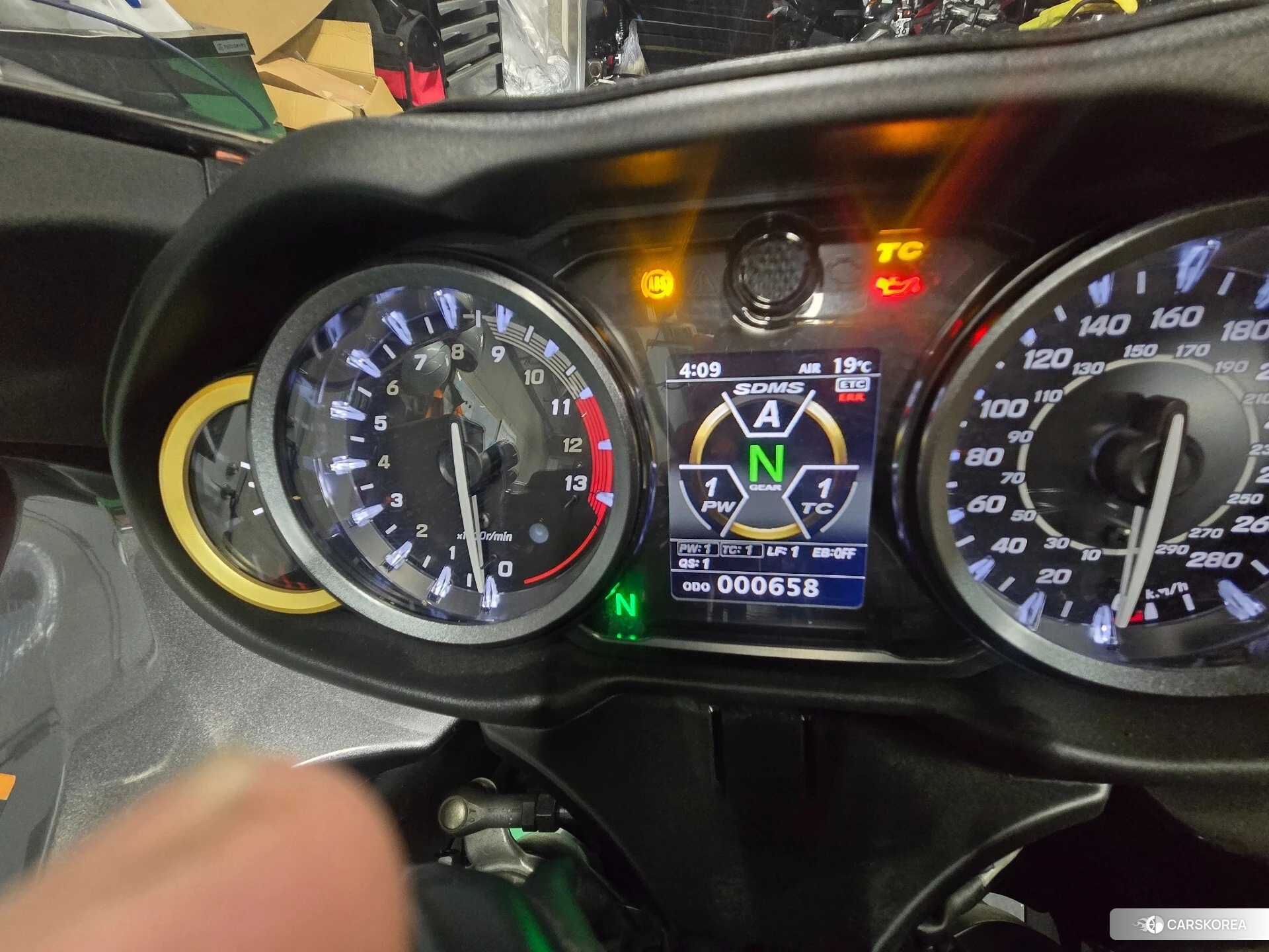 Проданный Suzuki GSX1300R HAYABUSA id 4320164 из Японии, фото 12