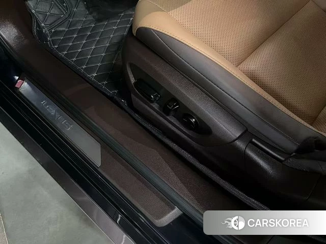 Lexus ES id 4298192 из Китая 25