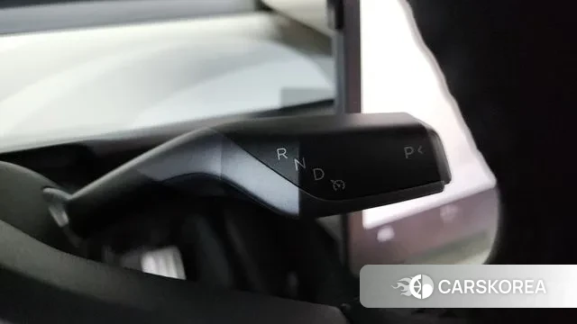 Tesla Model Y id 3305418 из Кореи 19