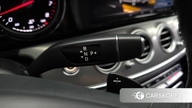 Mercedes-Benz E-Class W213 id 4582021 из Кореи 29