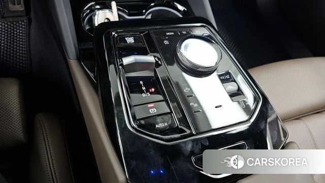 BMW 5 Series (G60) id 4645380 из Кореи 34