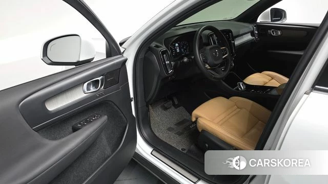 Volvo XC40 id 3843811 из Кореи 19