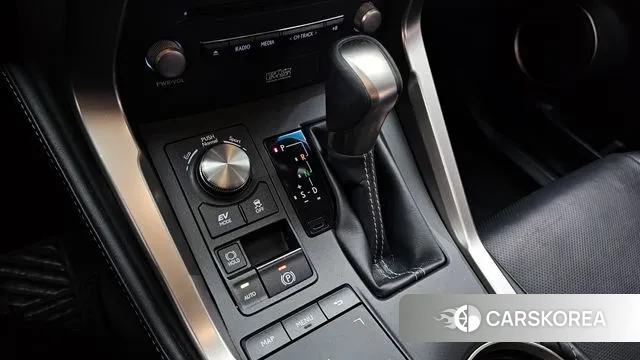 Lexus NX300h id 3692657 из Кореи 19