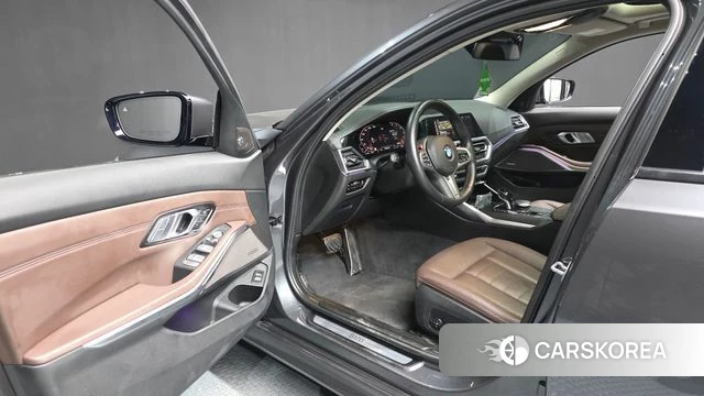 BMW 3 Series (G20) id 3852767 из Кореи 19