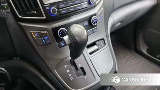 Hyundai The New Grand Starex id 3065672 из Кореи 19