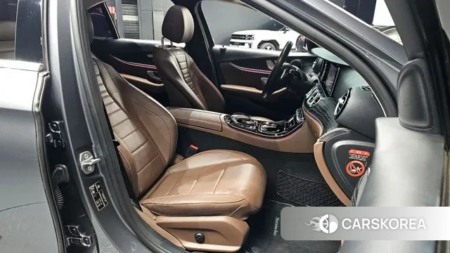 Mercedes-Benz E-Class W213 id 3779188 из Кореи 19