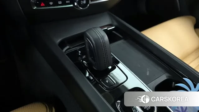 Volvo V60 Cross-Country 2nd Generation id 3290973 из Кореи 19