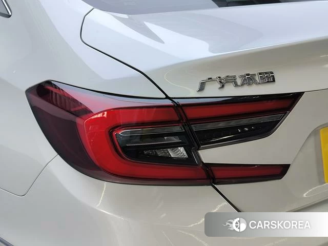 Honda Accord id 4271089 из Китая 19