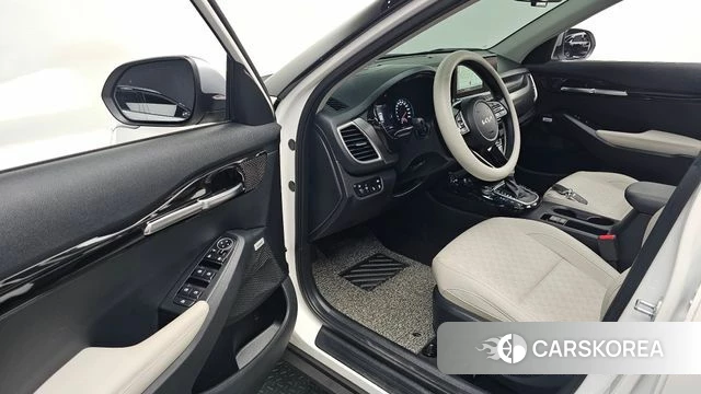 Kia Seltos id 4489543 из Кореи 29