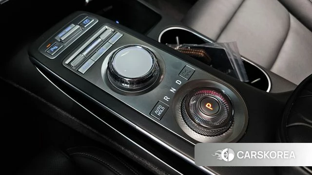 Genesis GV70 id 4202758 из Кореи 29